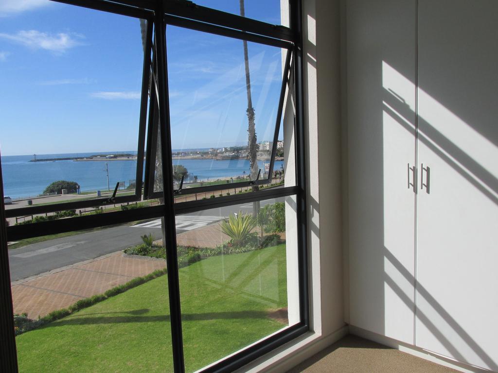 Point Village Accommodation - Santos 7 Mossel Bay Eksteriør billede
